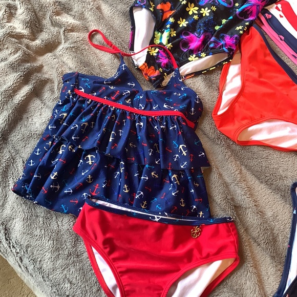 Girls swimming suit for 10/12 years old - Picture 4 of 9